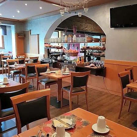 Hotel Dahoam By Sarina - & 3*