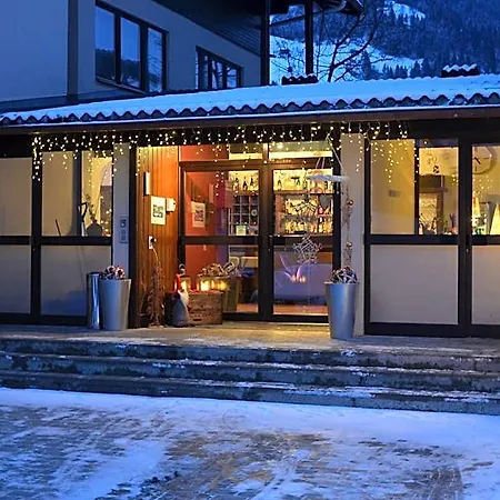 Dahoam By Sarina - & Hotel Zell am See