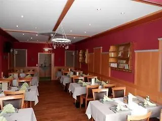Hotel Dahoam By Sarina - & 3*